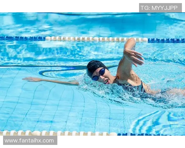 掌握游泳基本技巧从入水到自如呼吸提升你的游泳水平