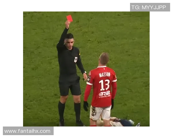 尼奥尔与瓦朗谢纳激战正酣比赛结果揭晓精彩瞬间回顾